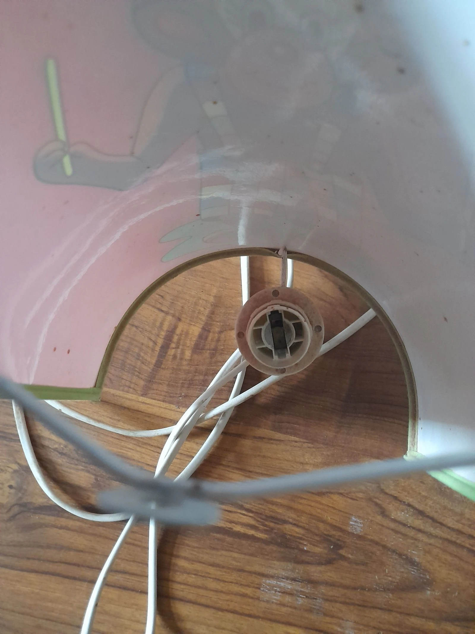 Lámpara en buen estado – photo 3